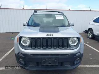 2017 Jeep Renegade Latitude with VIN ZACCJBBB5HPF68898, listed as a IAAI auction lot 41647375 with 98,270 mi miles. Bid and sale history available at carsss.com. Image 12.