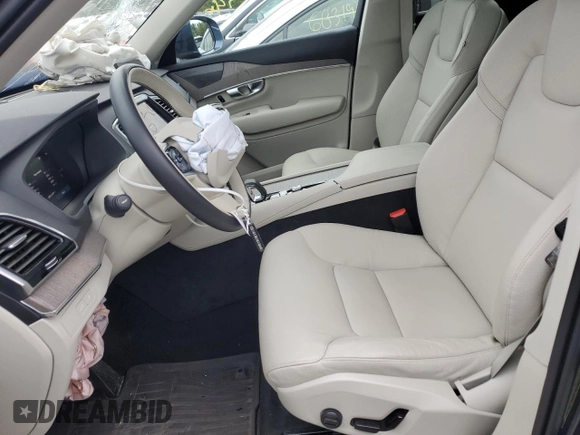 2023 Volvo XC90 Plus z VIN YV4H600N7P1982270, wystawiony jako Copart lot #71889094 z przebiegiem 9 077 mil mil oraz Szkoda całkowita • Salvage title. Historia ofert i sprzedaży dostępna na DreamBid. Obrazek 7.