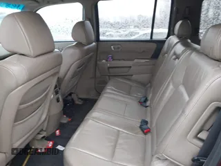 2011 Honda Pilot EX-L with VIN 5FNYF4H56BB024171, listed as a IAAI auction lot 41442621 with 105,104 mi miles. Bid and sale history available at carsss.com. Image 8.