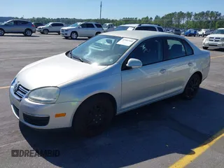 2010 Volkswagen Jetta S with VIN 3VWJX7AJ9AM078949, listed as a IAAI auction lot 41981568 with 180,225 mi miles and . Bid and sale history available at DreamBid. Image 2.