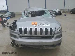 2016 Jeep Cherokee Altitude with VIN 1C4PJMCB6GW154378, listed as a Copart auction lot 80642934 with 0 mi miles and Non Repairable. Bid and sale history available at carsss.com. Image 5.