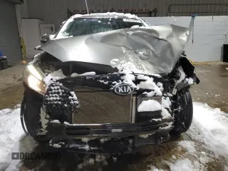 2016 Kia Sorento EX with VIN 5XYPHDA15GG003728, listed as a Copart auction lot 43849025 with 142,620 mi miles and Salvage Title. Bid and sale history available at DreamBid. Image 5.