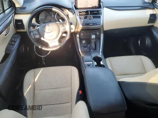 2018 Lexus NX 300 z VIN JTJBARBZ7J2163320, wystawiony jako Copart lot #86286174 z przebiegiem 118 136 mil mil oraz Szkody całkowita. Historia ofert i sprzedaży dostępna na DreamBid. Obrazek 8.
