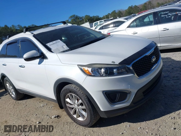 2016 Kia Sorento LX with VIN 5XYPG4A39GG062754, listed as a IAAI auction lot 41689839 with 180,165 mi miles. Bid and sale history available at carsss.com. Image 13.