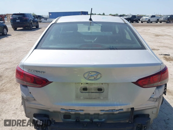 2021 Hyundai Accent SE z VIN 3KPC24A63ME139599, wystawiony jako IAAI lot #42207032 z przebiegiem 91 695 mil mil oraz . Historia ofert i sprzedaży dostępna na DreamBid. Obrazek 16.