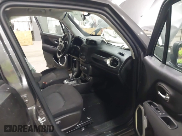 2020 Jeep Renegade Sport z VIN ZACNJBAB8LPL20290, wystawiony jako IAAI lot #41700412 z przebiegiem 32 733 mil mil oraz . Historia ofert i sprzedaży dostępna na DreamBid. Obrazek 5.
