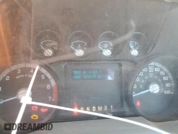 2014 Ford F-250 XL with VIN 1FTBF2A60EEA98432, listed as a Copart auction lot 88311635 with 320,415 mi miles and Salvage title. Bid and sale history available at DreamBid. Image 9.