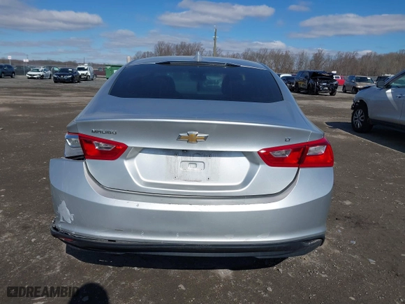 2018 Chevrolet Malibu LT with VIN 1G1ZD5ST2JF142177, listed as a IAAI auction lot 41639038 with 172,522 mi miles. Bid and sale history available at carsss.com. Image 16.