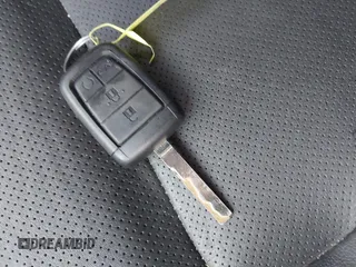 2009 Pontiac G8 GT z VIN 6G2EC57Y19L203150, wystawiony jako IAAI lot #42314747 z przebiegiem 130 188 mil mil oraz . Historia ofert i sprzedaży dostępna na DreamBid. Obrazek 11.
