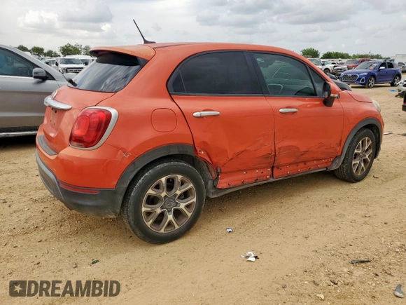 2016 FIAT 500X Trekking с VIN ZFBCFXCT2GP367075, выставлен на аукционе Copart как лот 62720515 с пробегом 87 593 миль миль и Списание • Salvage title. История ставок и продаж доступна на DreamBid. Изображение 3.