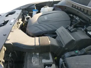 2018 Kia Sorento LX with VIN 5XYPG4A59JG359404, listed as a IAAI auction lot 42931438 with 84,413 mi miles and . Bid and sale history available at DreamBid. Image 19.