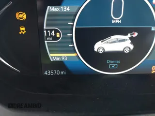 2020 Chevrolet Bolt EV LT z VIN 1G1FY6S01L4109222, wystawiony jako IAAI lot #42231173 z przebiegiem 43 570 mil mil oraz . Historia ofert i sprzedaży dostępna na DreamBid. Obrazek 15.