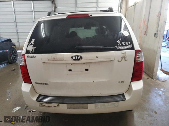 2008 Kia Sedona EX with VIN KNDMB233986237852, listed as a Copart auction lot 84666214 with 154,973 mi miles and Salvage Title. Bid and sale history available at carsss.com. Image 6.