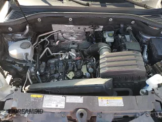 2024 Volkswagen Atlas SE with VIN 1V2WR2CA3RC536421, listed as a Copart auction lot 52762625 with 30,366 mi miles and Non repairable. Bid and sale history available at DreamBid. Image 12.