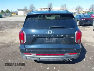 2024 Hyundai Palisade Limited z VIN KM8R5DGE1RU725867, wystawiony jako IAAI lot #41790529 z przebiegiem 33 869 mil mil oraz . Historia ofert i sprzedaży dostępna na DreamBid. Obrazek 16.