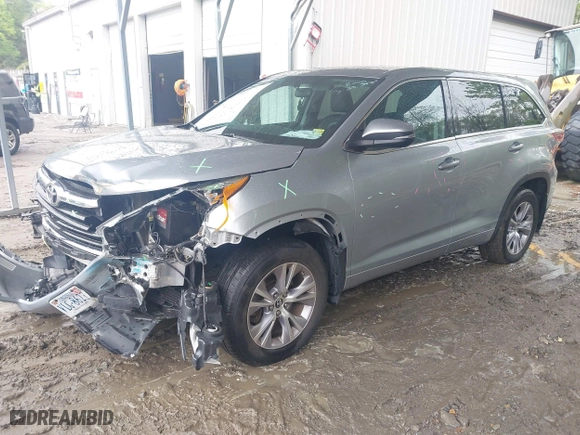 2016 Toyota Highlander LE with VIN 5TDBKRFH5GS235747, listed as a IAAI auction lot 42006974 with 85,213 mi miles. Bid and sale history available at carsss.com. Image 18.