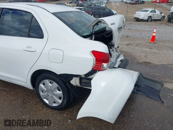 2010 Toyota Yaris with VIN JTDBT4K3XA1376716, listed as a IAAI auction lot 40864128 with 197,283 mi miles. Bid and sale history available at carsss.com. Image 18.