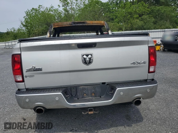 2017 Ram 1500 Big Horn z VIN 3C6RR7LT7HG774921, wystawiony jako Copart lot #57281765 z przebiegiem Nie podano mil oraz Szkoda całkowita • Salvage title. Historia ofert i sprzedaży dostępna na DreamBid. Obrazek 6.