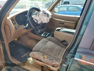1995 Ford Explorer Eddie Bauer z VIN 1FMDU32X9SUC06085, wystawiony jako Copart lot #55322785 z przebiegiem 248 871 mil mil oraz Szkoda całkowita • Salvage title. Historia ofert i sprzedaży dostępna na DreamBid. Obrazek 7.
