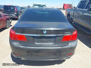 2009 BMW 7 Series 750i with VIN WBAKA83549CY35202, listed as a IAAI auction lot 41871197 with 134,736 mi miles. Bid and sale history available at carsss.com. Image 16.