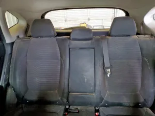 2021 Kia Seltos S z VIN KNDEU2AA7M7227096, wystawiony jako Copart lot #58540325 z przebiegiem 42 322 mil mil oraz Czysty tytuł • Clean title. Historia ofert i sprzedaży dostępna na DreamBid. Obrazek 10.