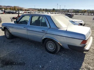 1983 Mercedes-Benz 300 with VIN WDBAB33AXDB020060, listed as a Copart auction lot 80495384 with 151,330 mi miles and Clean Title. Bid and sale history available at carsss.com. Image 2.