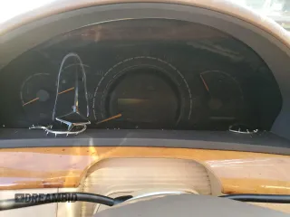 2001 Mercedes-Benz S-Class with VIN WDBNG70J11A203069, listed as a Copart auction lot 84256714 with 0 mi miles and Salvage Title. Bid and sale history available at carsss.com. Image 9.
