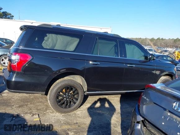 2020 Ford Expedition Max Limited z VIN 1FMJK2AT9LEA11567, wystawiony jako IAAI lot #41592375 z przebiegiem 96 659 mil mil oraz . Historia ofert i sprzedaży dostępna na DreamBid. Obrazek 13.