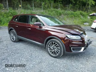 2020 Lincoln Nautilus Reserve z VIN 2LMPJ8K90LBL16300, wystawiony jako Copart lot #58621765 z przebiegiem 19 125 mil mil oraz Szkoda całkowita • Salvage title. Historia ofert i sprzedaży dostępna na DreamBid. Obrazek 4.