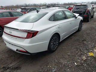2021 Hyundai Sonata Hybrid Limited with VIN KMHL54JJ7MA031125, listed as a IAAI auction lot 41556366 with 47,562 mi miles. Bid and sale history available at carsss.com. Image 4.