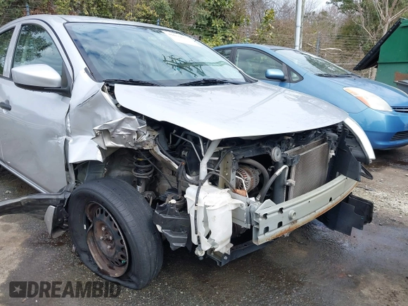 2016 Nissan Versa SV with VIN 3N1CN7APXGL883043, listed as a IAAI auction lot 41659677 with 161,159 mi miles and . Bid and sale history available at carsss.com. Image 6.
