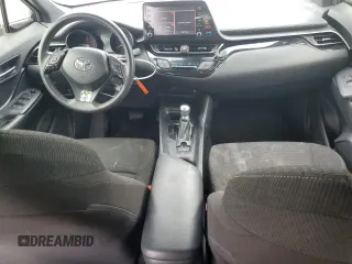 2019 Toyota C-HR XLE with VIN JTNKHMBX9K1059561, listed as a Copart auction lot 53568795 with 58,912 mi miles and Salvage Title. Bid and sale history available at DreamBid. Image 8.