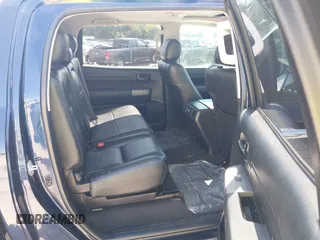 2011 Toyota Tundra z VIN 5TFEY5F17BX103583, wystawiony jako IAAI lot #42017676 z przebiegiem 158 466 mil mil oraz . Historia ofert i sprzedaży dostępna na DreamBid. Obrazek 8.
