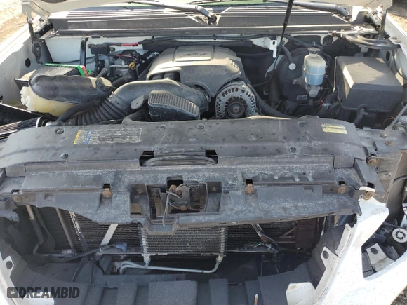 2008 GMC Yukon XL Denali with VIN 1GKFK66888J235843, listed as a Copart auction lot 49113375 with 186,685 mi miles and Salvage Title. Bid and sale history available at carsss.com. Image 12.