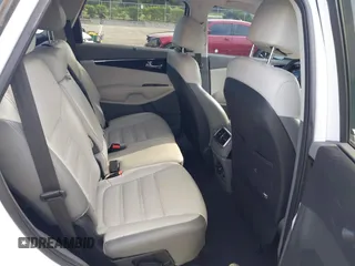 2017 Kia Sorento SX with VIN 5XYPK4A50HG308771, listed as a IAAI auction lot 42553918 with 162,951 mi miles and . Bid and sale history available at DreamBid. Image 8.