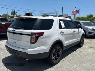 2014 Ford Explorer Sport with VIN 1FM5K8GT9EGC55433, listed as a Copart auction lot 61199495 with 96,843 mi miles and Clean title. Bid and sale history available at DreamBid. Image 4.