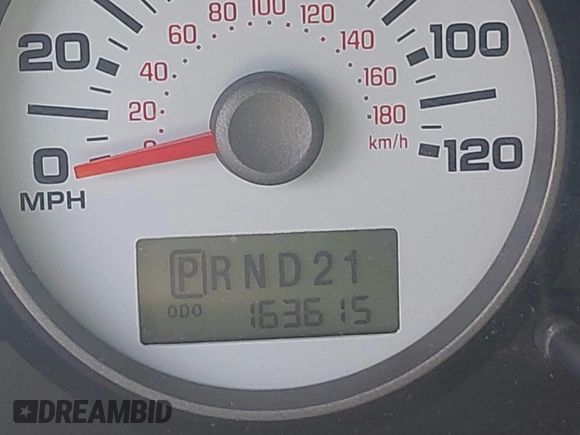 2006 Ford Escape XLT z VIN 1FMCU93156KB10612, wystawiony jako IAAI lot #42583417 z przebiegiem 133 615 mil mil oraz . Historia ofert i sprzedaży dostępna na DreamBid. Obrazek 15.