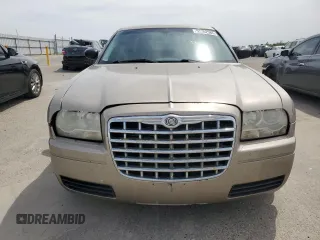 2009 Chrysler 300 LX with VIN 2C3KA43D39H553539, listed as a Copart auction lot 53302985 with 179,834 mi miles and Salvage Title. Bid and sale history available at DreamBid. Image 5.