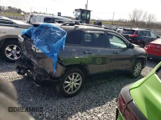 2018 Jeep Cherokee Latitude z VIN 1C4PJMCX9JD586705, wystawiony jako Copart lot #48167215 z przebiegiem 121 494 mil mil oraz Szkoda całkowita • Salvage title. Historia ofert i sprzedaży dostępna na DreamBid. Obrazek 3.