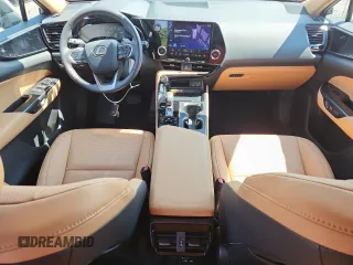 2025 Lexus NX 350 z VIN 2T2AGCEZ2SC073402, wystawiony jako Copart lot #63376795 z przebiegiem 4 987 mil mil oraz Szkoda całkowita • Salvage title. Historia ofert i sprzedaży dostępna na DreamBid. Obrazek 8.