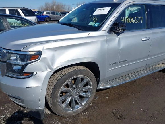 2016 Chevrolet Suburban LTZ with VIN 1GNSKJKC2GR421635, listed as a IAAI auction lot 41806577 with NaN miles. Bid and sale history available at carsss.com. Image 17.