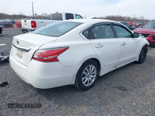 2015 Nissan Altima 2.5 S with VIN 1N4AL3APXFC212782, listed as a IAAI auction lot 41838104 with 109,010 mi miles. Bid and sale history available at carsss.com. Image 4.