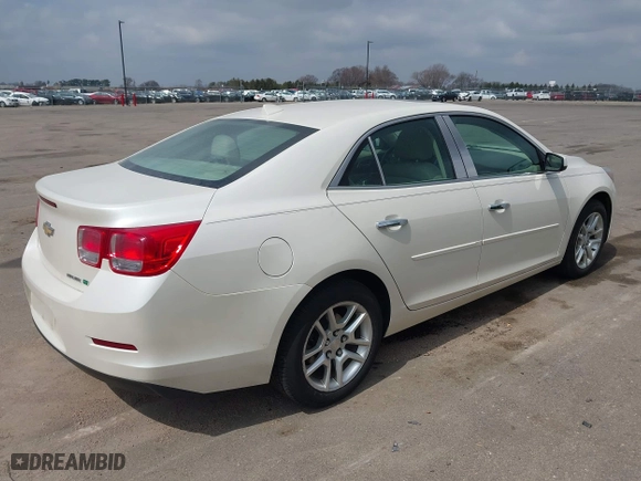 2013 Chevrolet Malibu ECO with VIN 1G11F5SR7DF149304, listed as a IAAI auction lot 42028765 with 224,628 mi miles. Bid and sale history available at carsss.com. Image 4.