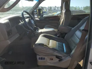 2004 Ford F-250 XL с VIN 1FTNW21L34EB63260, выставлен на аукционе Copart как лот 51677835 с пробегом Не указан миль и Списание • Salvage title. История ставок и продаж доступна на DreamBid. Изображение 7.