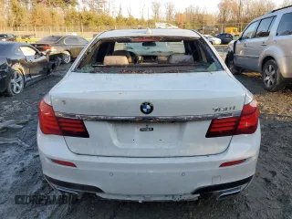 2013 BMW 7 Series 750i with VIN WBAYA8C50DC996469, listed as a Copart auction lot 41450395 with 17,504 mi miles and Non repairable. Bid and sale history available at DreamBid. Image 6.