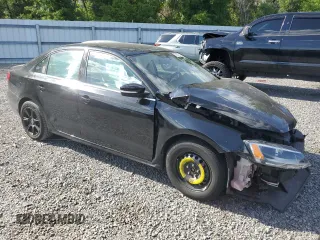 2013 Volkswagen Jetta SE with VIN 3VWDX7AJ8DM298486, listed as a Copart auction lot 51837115 with Not provided miles and Salvage title. Bid and sale history available at DreamBid. Image 4.