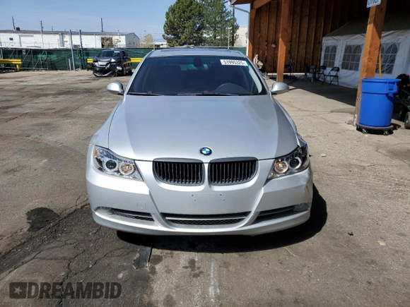 2008 BMW 3 Series 328i with VIN WBAVA33508KX89131, listed as a Copart auction lot 51995325 with 148,735 mi miles and Salvage title. Bid and sale history available at DreamBid. Image 5.
