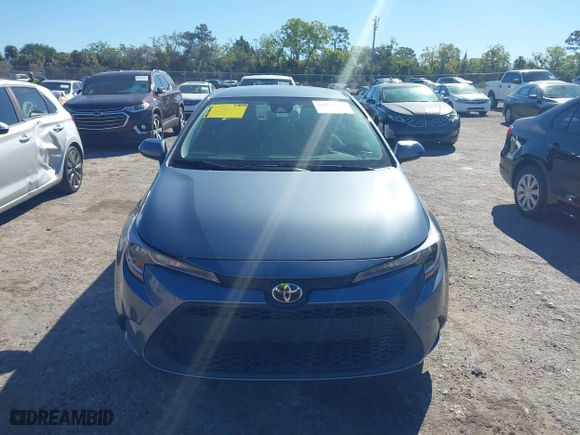 2021 Toyota Corolla LE with VIN 5YFEPMAE4MP150479, listed as a IAAI auction lot 41826785 with 58,726 mi miles. Bid and sale history available at carsss.com. Image 13.
