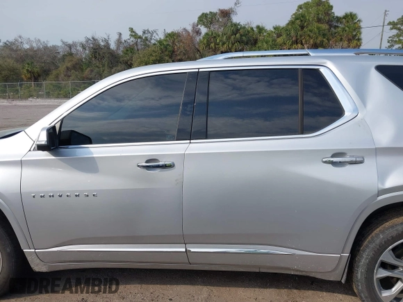 2021 Chevrolet Traverse Premier with VIN 1GNEVKKW9MJ213346, listed as a IAAI auction lot 41591024 with 112,803 mi miles. Bid and sale history available at carsss.com. Image 14.