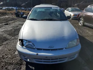 2001 Chevrolet Cavalier with VIN 1G1JC524117397776, listed as a Copart auction lot 42315545 with Not Provided miles and Salvage Title. Bid and sale history available at carsss.com. Image 5.